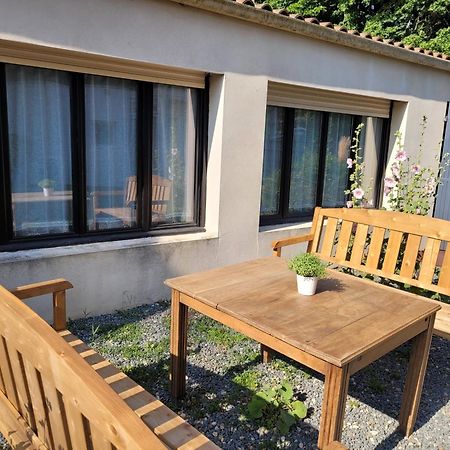 Maison De Ville Au Calme Avec Jardin Et Parking La Rochelle  Extérieur photo